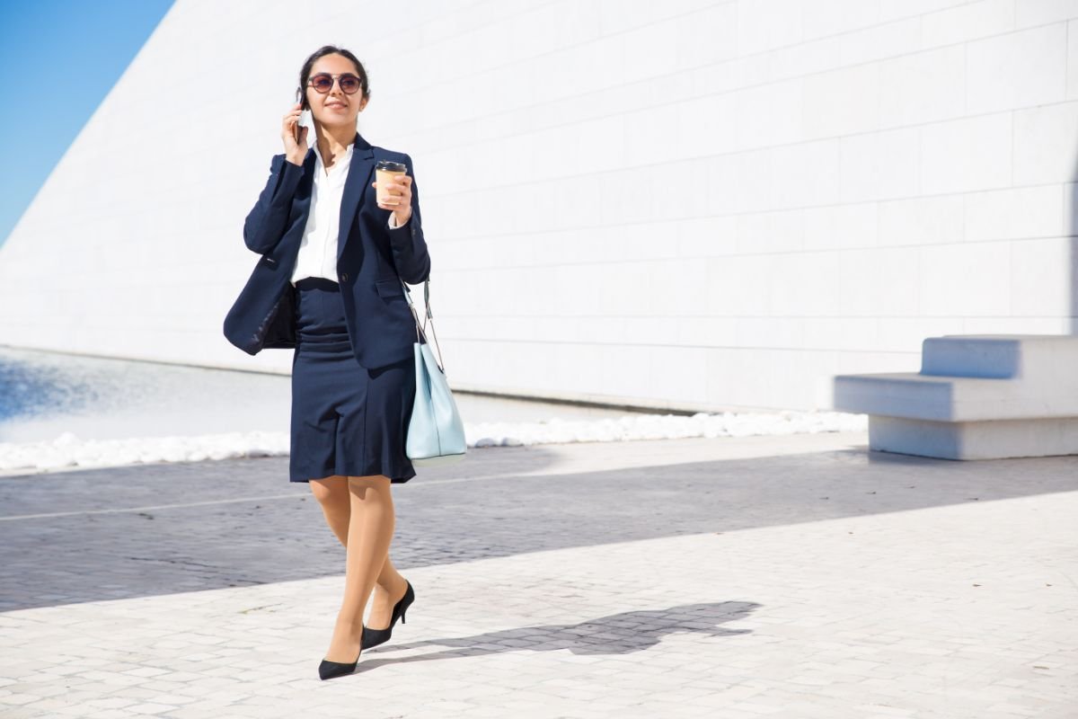 Tendências de Cores e Tecidos na Moda Corporativa 2025/2026