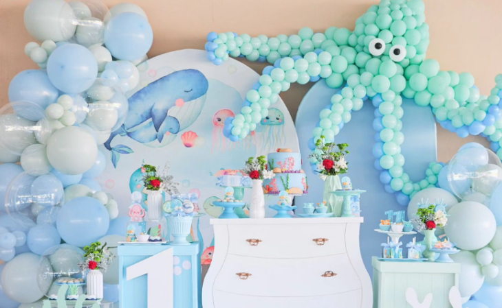 5 ideias criativas de centros de mesa com balões