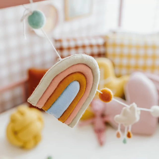 As Melhores Lojas Online para Comprar Guirlandas de Feltro Artesanais