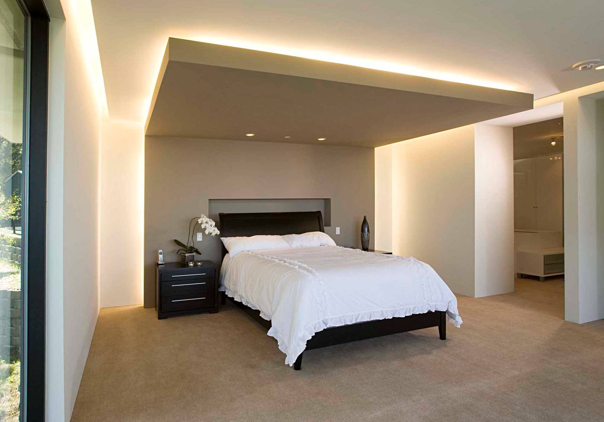 5 ideias de títulos:
1. Guia Completo: Como Instalar Iluminação Indireta em Sancas de Gesso
2. Transforme sua Sala: Dicas de Iluminação para Sancas de Gesso
3. Sancas de Gesso: Tipos