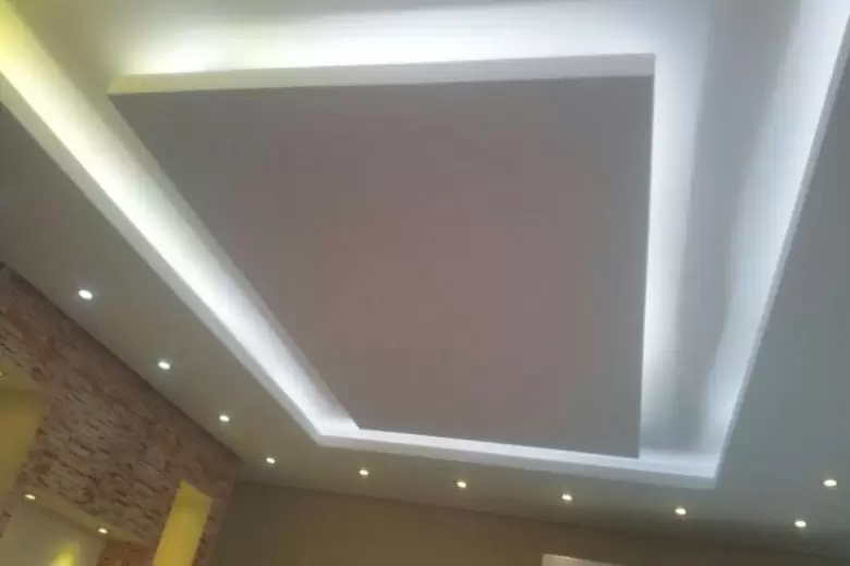 5 ideias de títulos:
1. Guia Completo: Como Instalar Iluminação Indireta em Sancas de Gesso
2. Transforme sua Sala: Dicas de Iluminação para Sancas de Gesso
3. Sancas de Gesso: Tipos