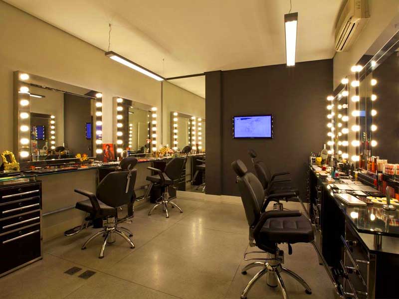 Softbox vs. Ring Light: Qual Escolher para Seus Vídeos?