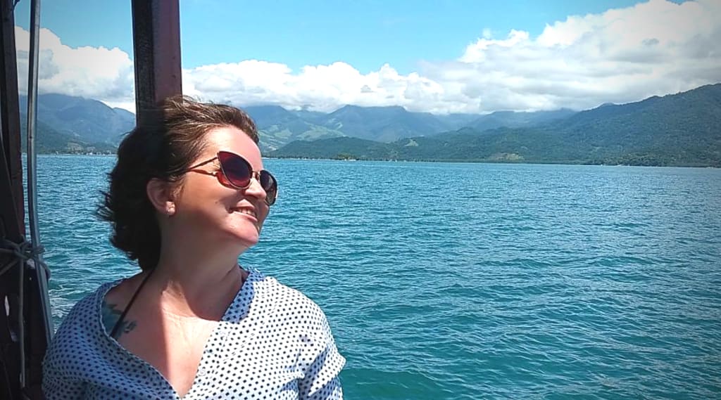 Guia Completo: Programas de Estudo e Trabalho para Adultos na Irlanda