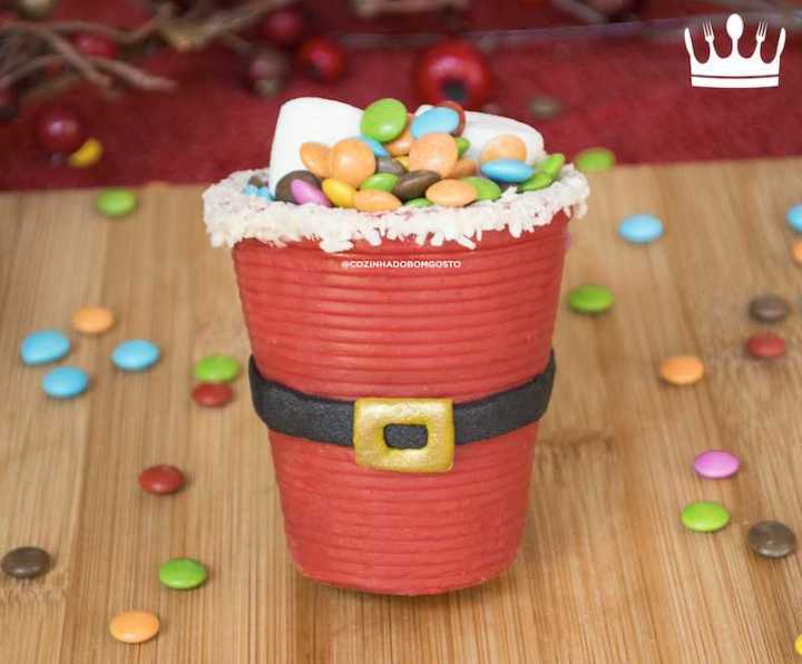 Lembrancinhas Sustentáveis: Reutilizando Copos para Eventos