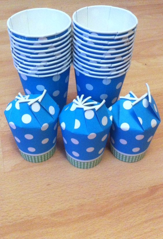 Passo a Passo: Caixinha de Pétalas com Copo Descartável