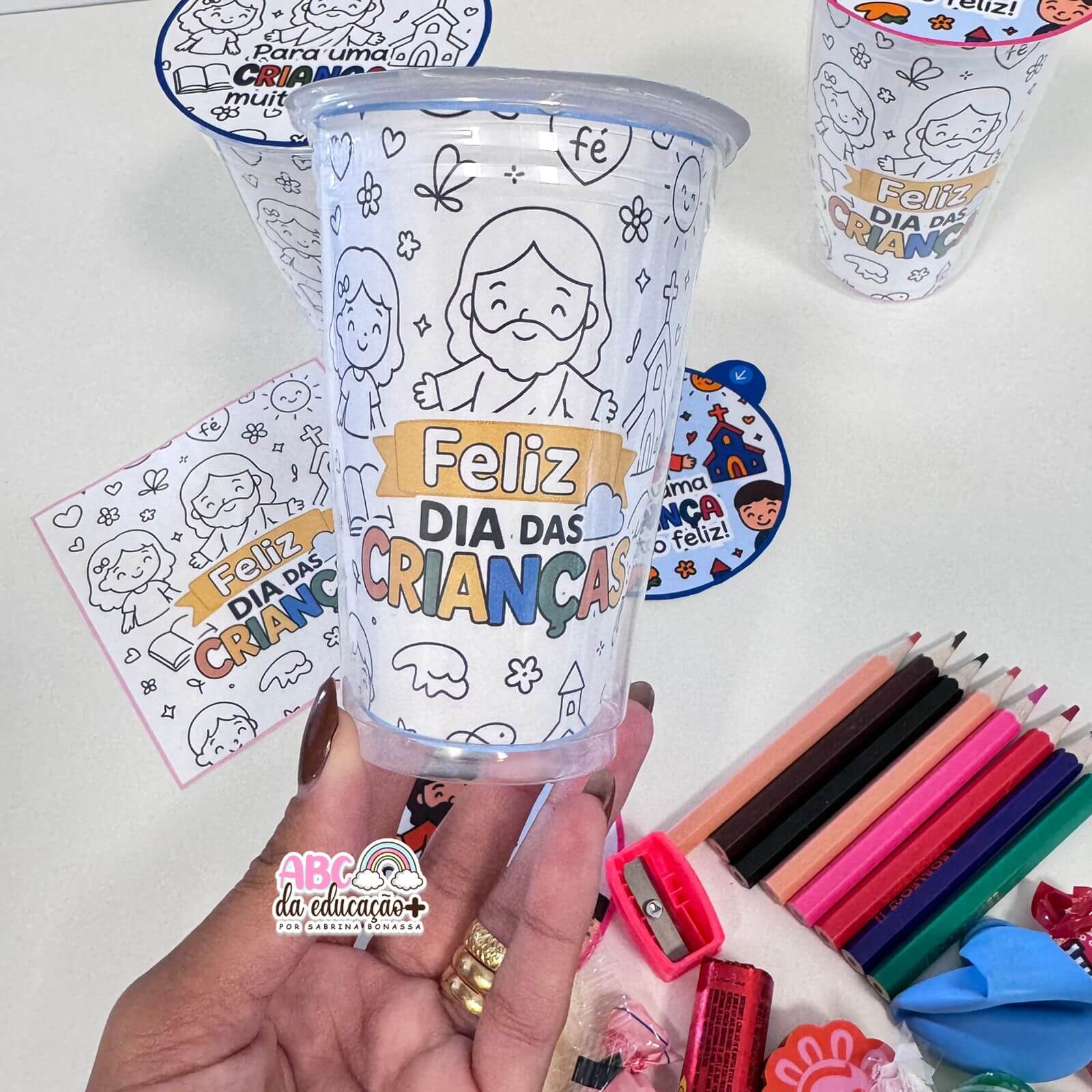 Passo a Passo: Caixinha de Pétalas com Copo Descartável