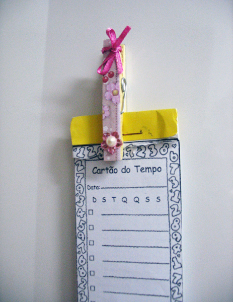 Além da Lembrancinha: Usos Criativos do Pregador de Roupa na Decoração