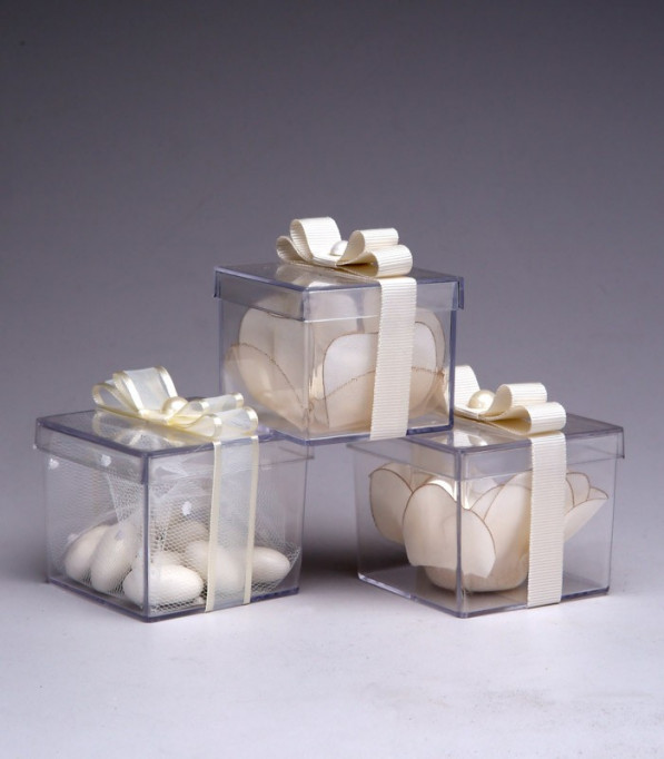 lembrancinha de batizado caixinha de acrilico