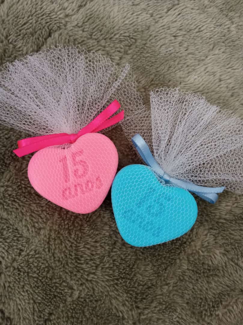 Lembrancinhas tecnológicas: O que os convidados realmente querem ganhar