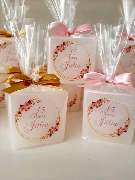 Guia completo de doces gourmet para festas de 15 anos