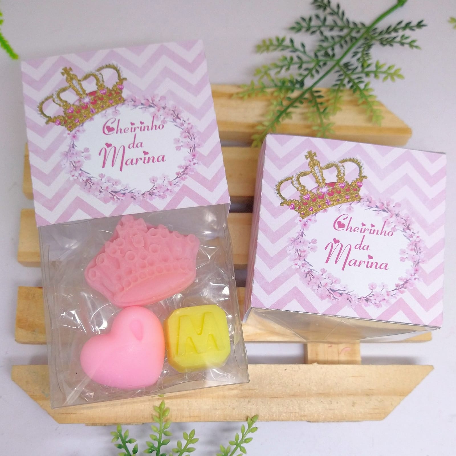lembrancinha de maternidade coroa