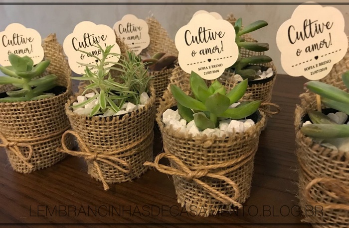 Lembrancinhas de Casamento Sustentáveis: Opções Ecológicas com Juta