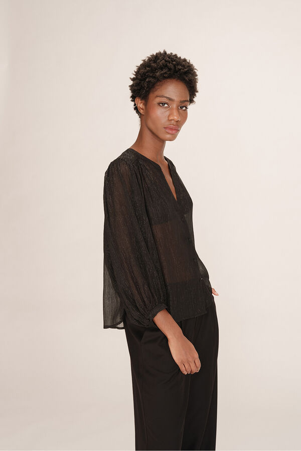 Aprenda a Combinar Lurex com Jeans e Couro para um Look Impecável