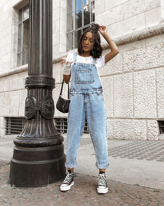 Macacão jeans: tendências atuais e como adaptá-las