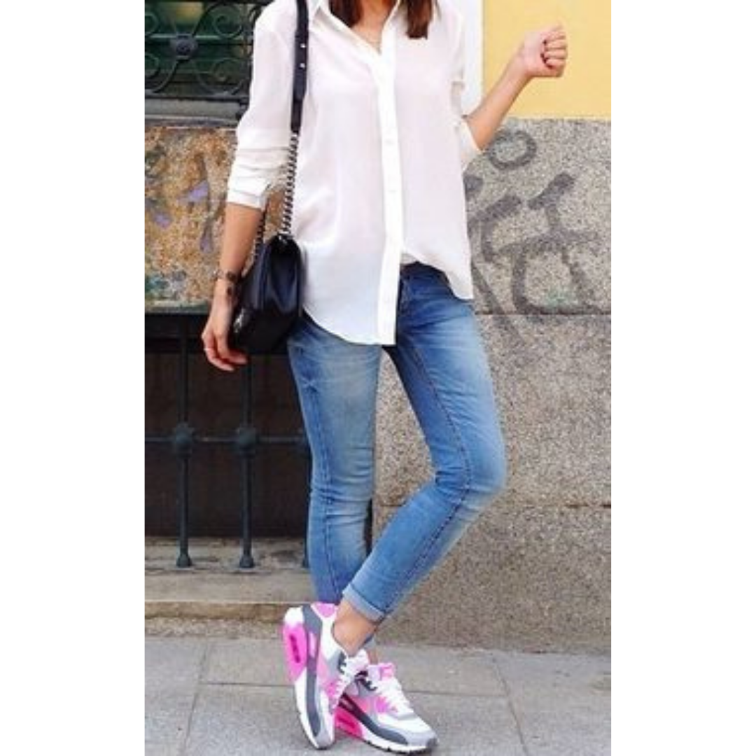 Como combinar tênis colorido com jeans