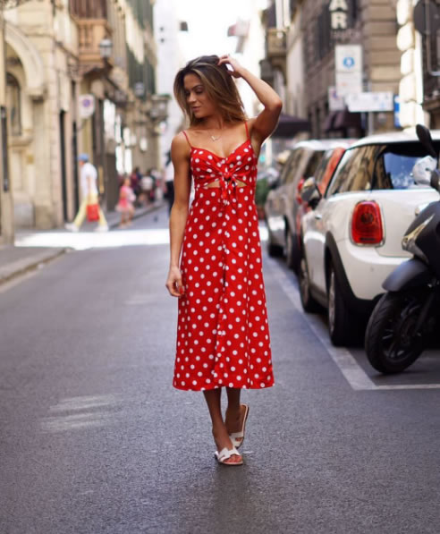 Guia Completo: Como Combinar Vestido de Poá para Cada Ocasião