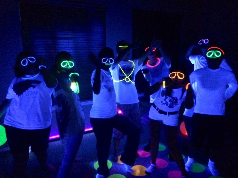 Equipamento de iluminação UV para eventos
