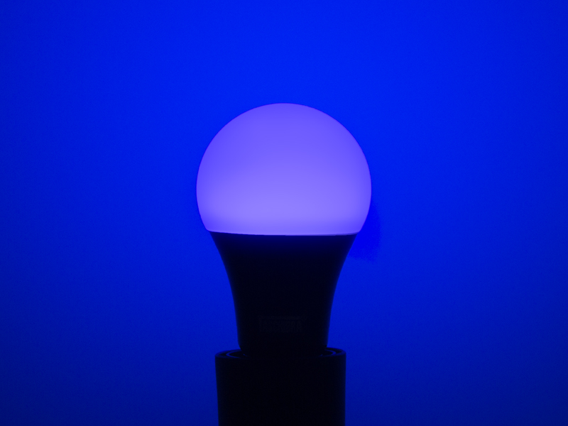 Lâmpada de luz negra LED