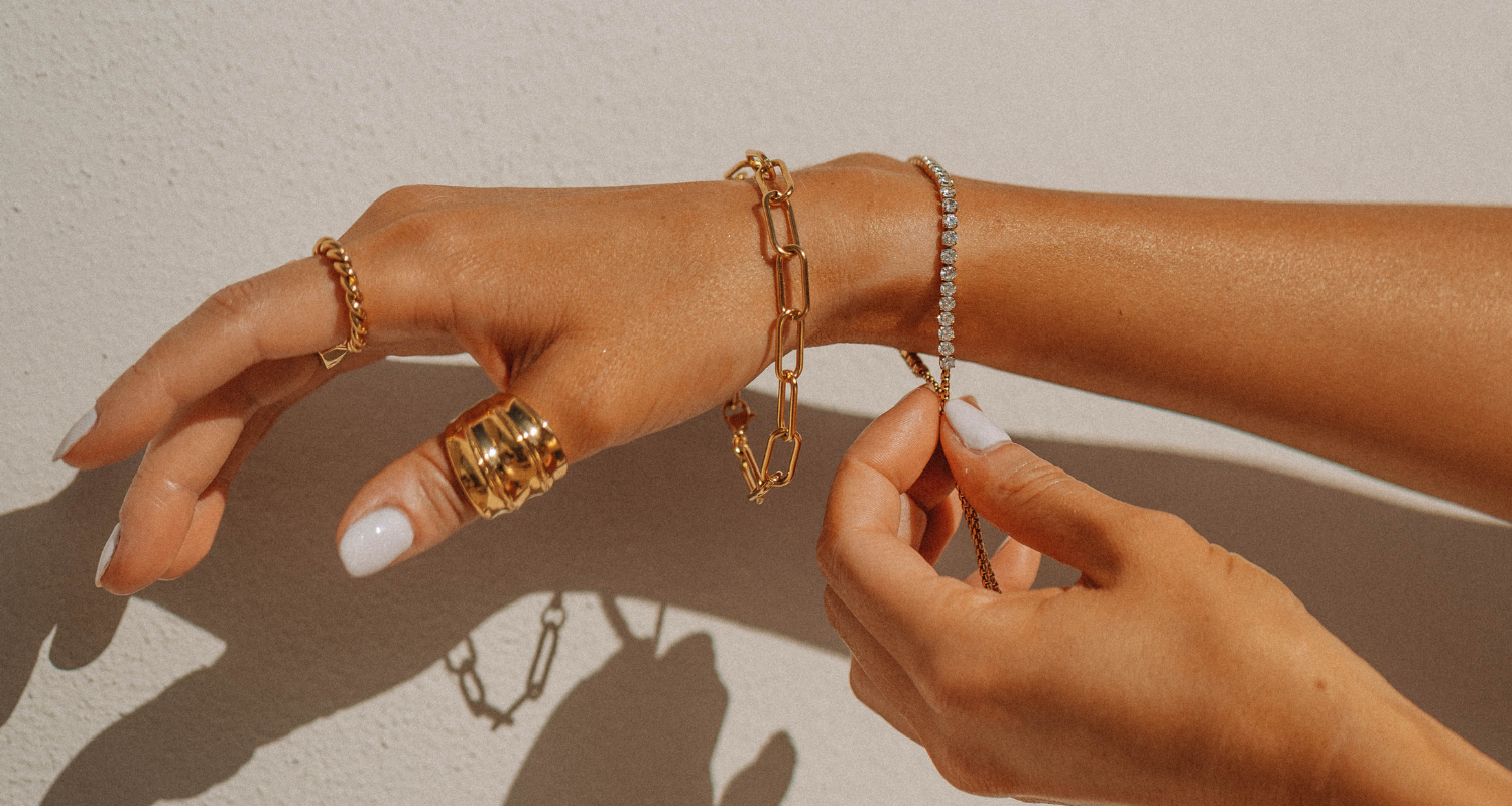 Conheça os Designers Brasileiros que Estão Reinventando a Joalheria