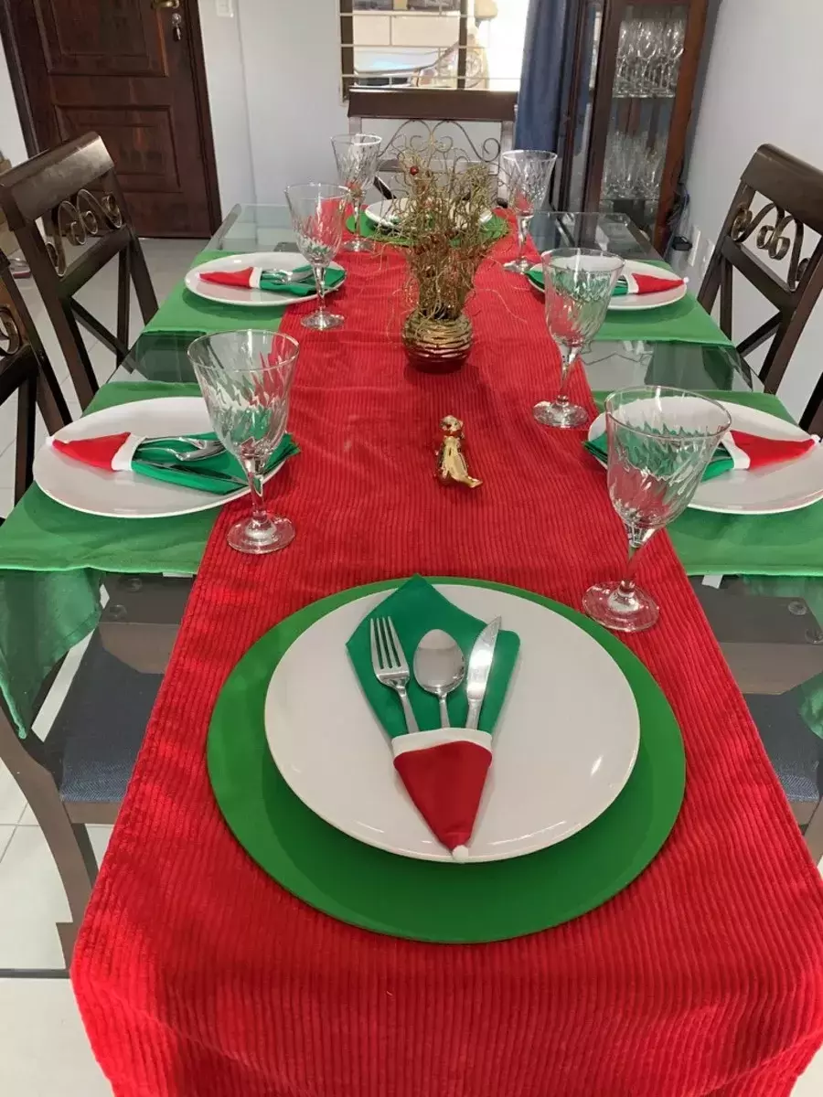 mesa posta natal clássica