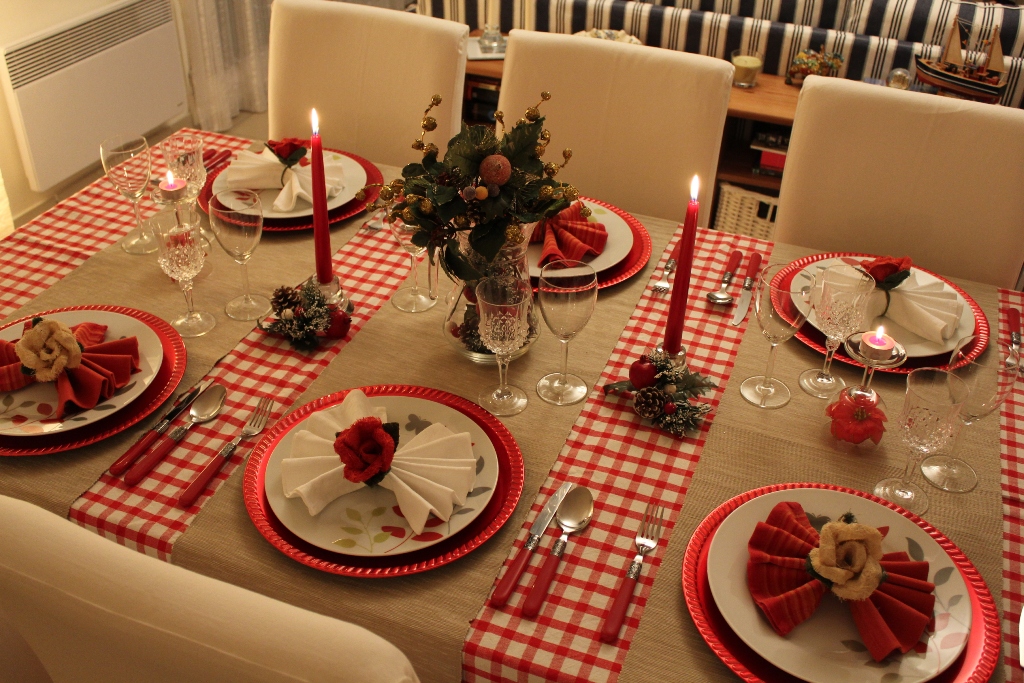 mesa posta natal com sousplat