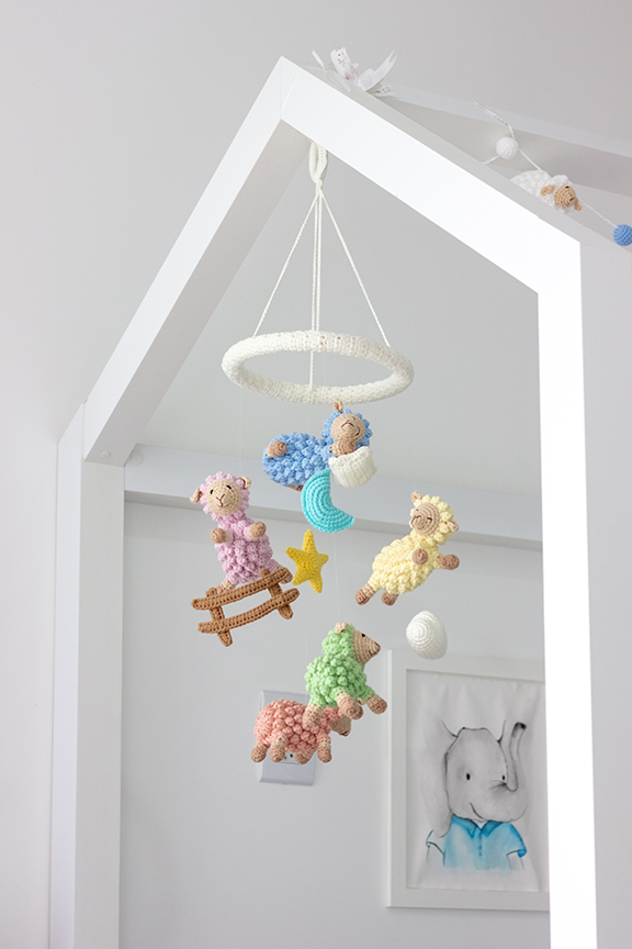 Guia Completo: Como Escolher o Móbile de Berço Amigurumi Ideal para Seu Bebê