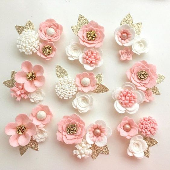 Transforme Moedas em Moldes: Flores de Feltro Sem Custo