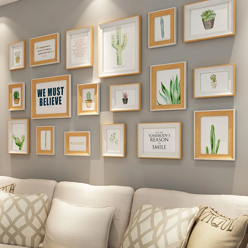 1. Como escolher a moldura perfeita para sua decoração. 2. DIY: Transforme suas paredes com molduras autocolantes. 3. Boiserie: O guia completo para criar painéis elegantes. 4. Molduras para quadros: Tendências de materiais e estilos para 2025. 5. Onde encontrar molduras de qualidade com bom custo-benefício.