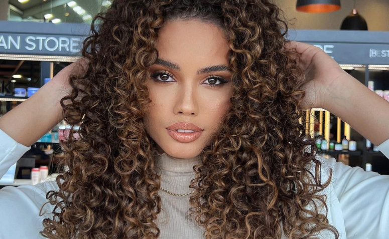 Morena iluminada tendências 2026 fotos