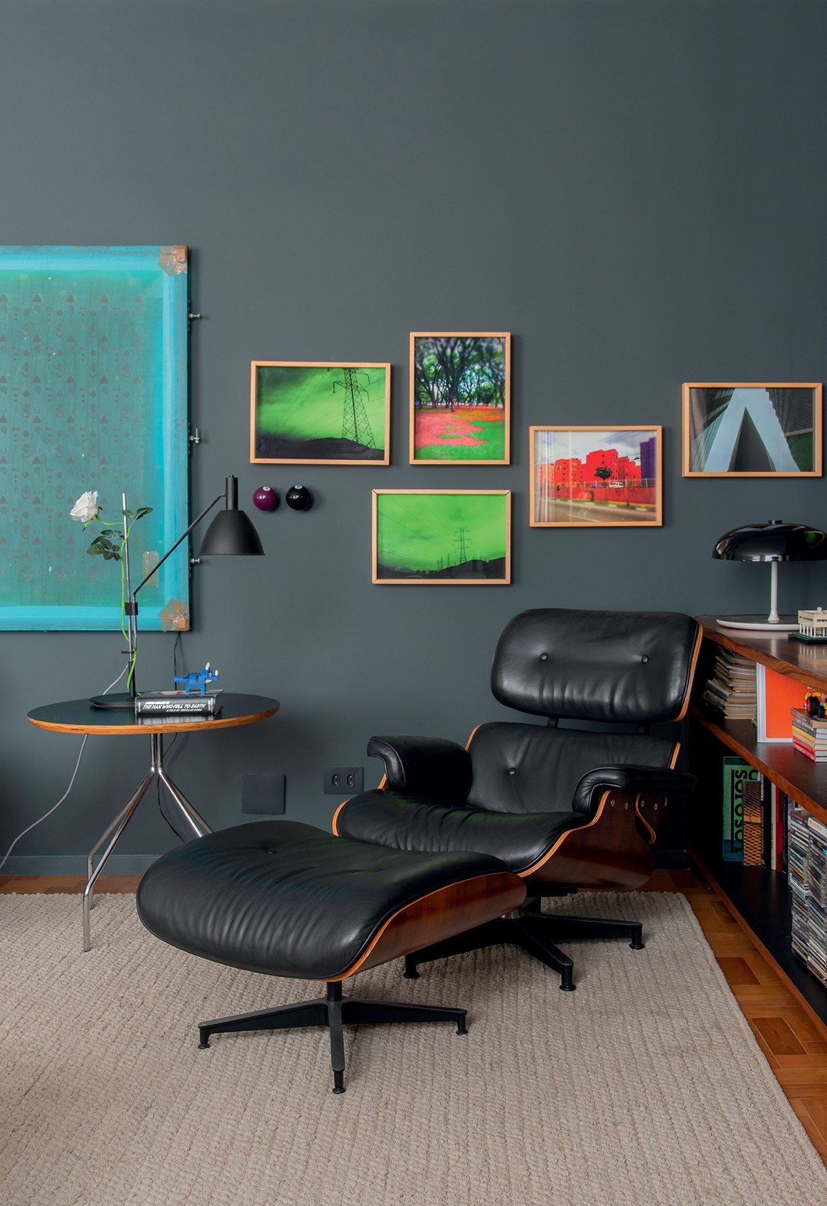 Decoração com Poltrona Eames: Armazenamento e Acessórios essenciais