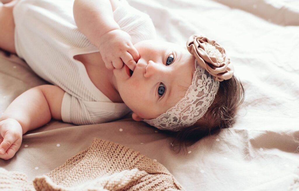 nomes de menina com a letra f