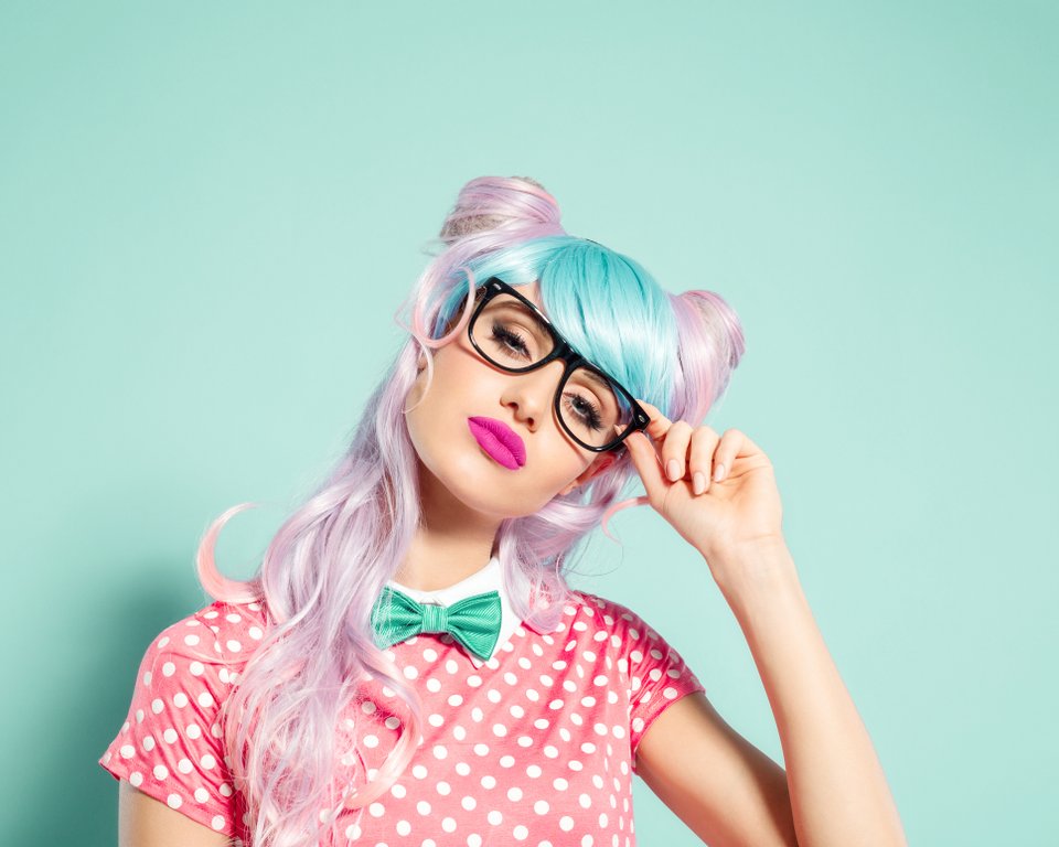 5 ideias de títulos:
1. Guia Completo: Como Escolher os Óculos Geek Perfeitos para o Seu Estilo
2. Óculos Geek: A Tendência que Une Retrô e Modernidade
3. Os Melhores Estilos de Óculos Geek para 2026: Oversized