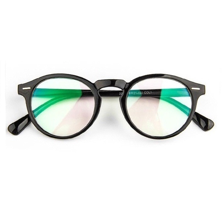 Transparentes e Mais
4. Onde Comprar Óculos Geek: Dicas de Lojas e Marketplaces
5. Óculos Geek: Acessório de Estilo ou Necessidade com Grau?
