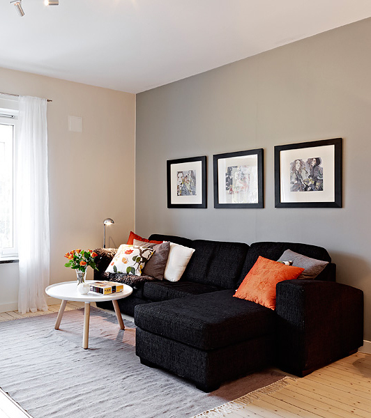 5 ideias de títulos:
1. Como Escolher Quadros para Apartamentos Pequenos: Guia Completo
2. Dicas de Decoração com Quadros para Otimizar Espaços Pequenos
3. Onde Comprar Quadros Online: Melhores Lojas para Apartamentos Compactos
4. Tendências em Quadros Decorativos para Salas Pequenas em 2024
5. Alternativas Criativas para Decorar Paredes em Espaços Reduzidos