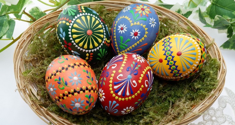 Páscoa para Crianças: Explicando os Símbolos de Forma Lúdica