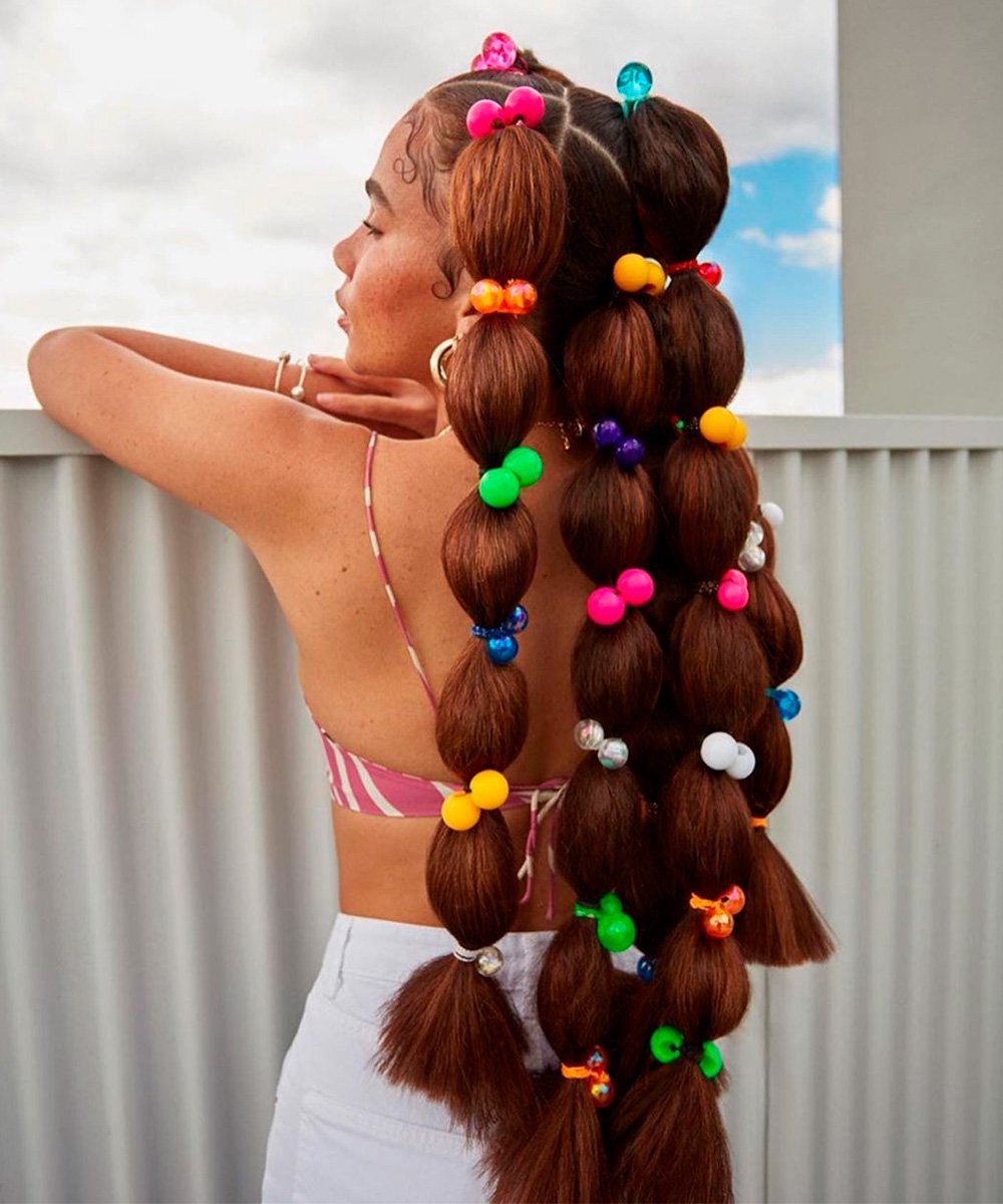 como fazer space buns com glitter para o carnaval