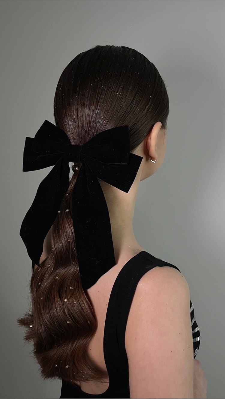 inspiração penteados com liguinha cabelo liso curto