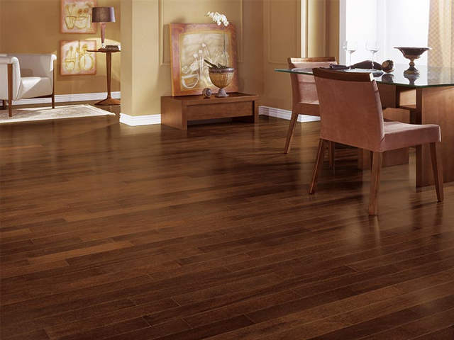 5 ideias de títulos:
1. Piso de Sucupira: A Escolha Nobre para Sua Casa
2. Sucupira Preta vs. Sucupira Amarela: Qual a Melhor para Seu Projeto?
3. Guia Completo: Vantagens