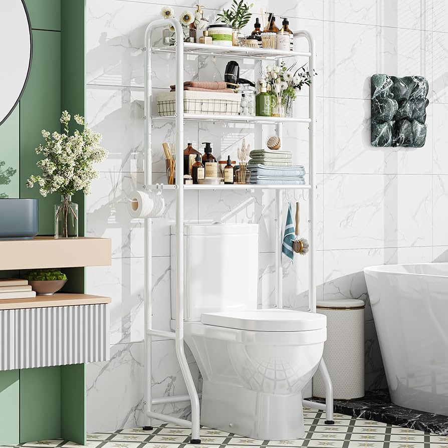 prateleira acima do vaso sanitario