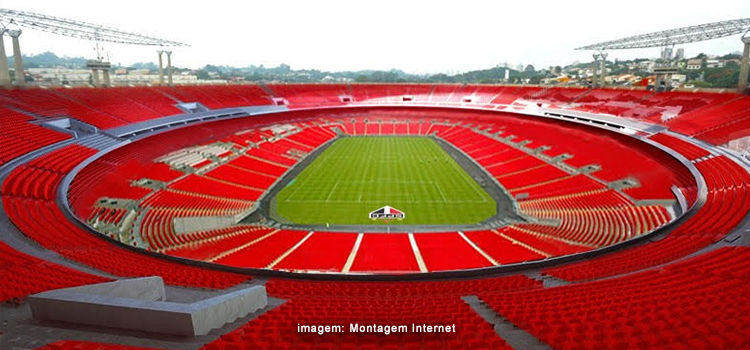 reforma de campo de futebol