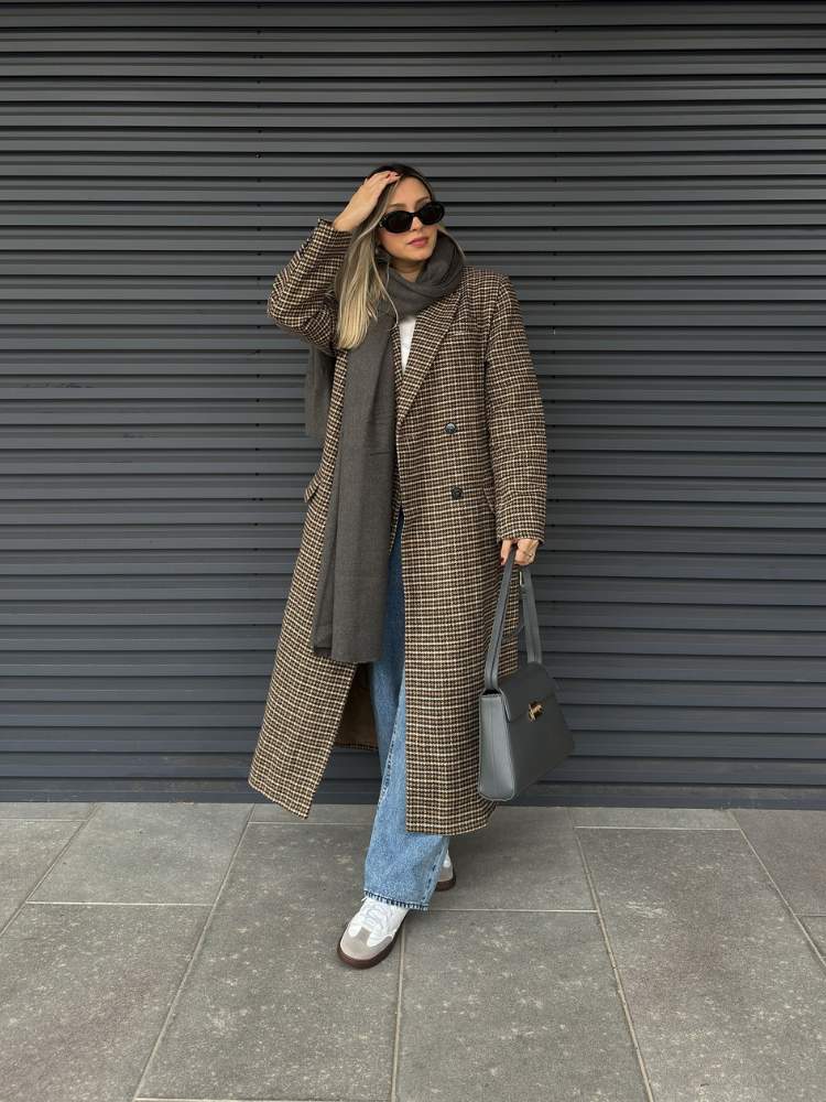 Guia completo: Usos e conservação do seu sobretudo de lã batida