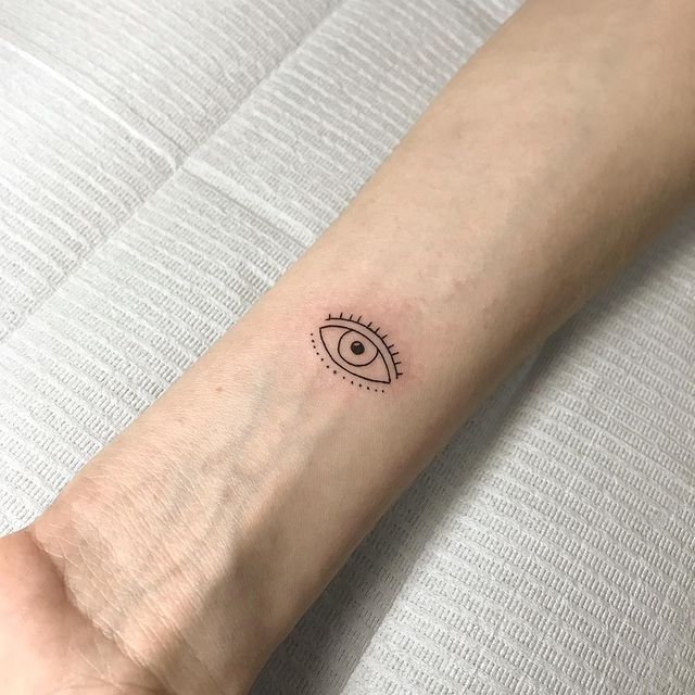 quanto custa tatuagem olho grego pequena