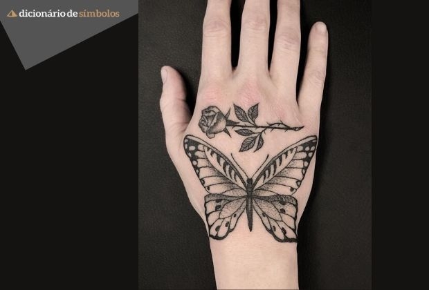 erros comuns tatuagem borboleta mao feminina
