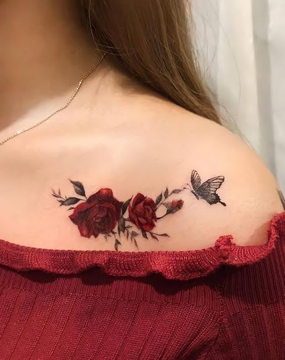 tatuagem feminina ombro dor