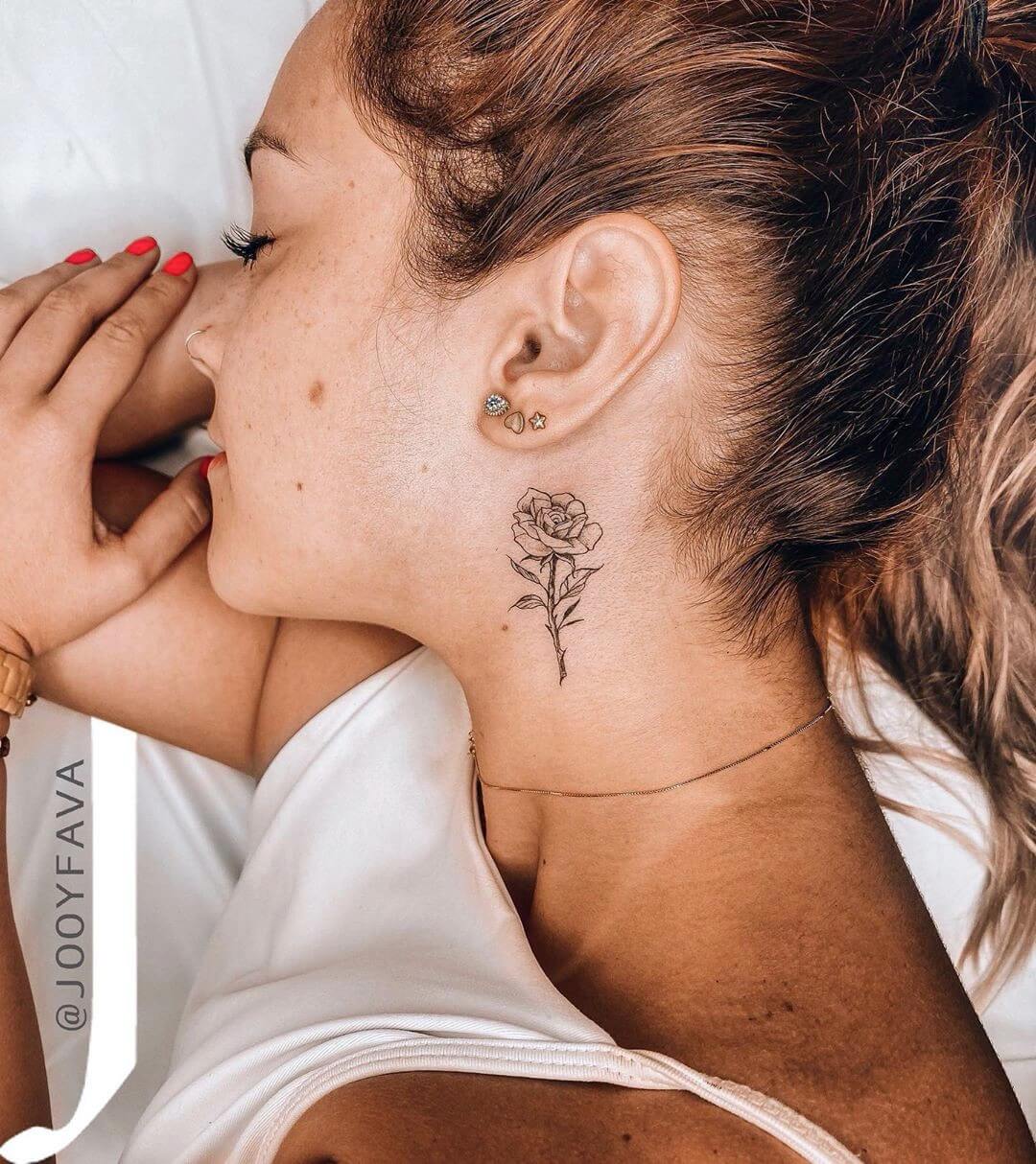 melhores ideias de tatuagem feminina delicada para 2024