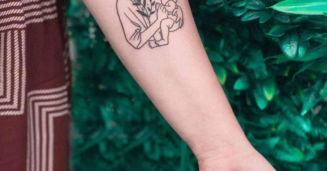 tatuagem nome filho delicada