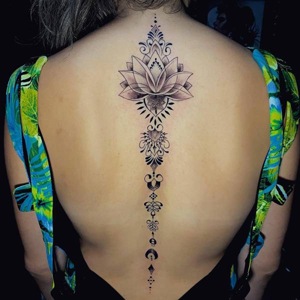tatuagem nas costas