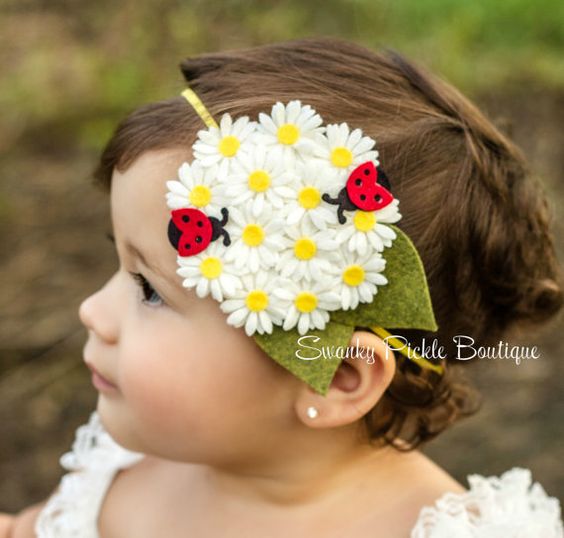 Guia Completo: Como Fazer Sua Própria Tiara de Flor de Feltro