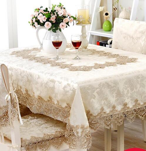 5 ideias de títulos:
1. Guia Completo: Como Escolher a Toalha de Mesa Bordada Perfeita para Sua Decoração
2. Richelieu vs. Ponto Cruz: Entenda as Diferenças e Escolha seu Estilo de Bordado
3. Toalhas de Mesa Bordadas: Materiais que Combinam Sofisticação e Praticidade
4. Dicas Essenciais para Cuidar da Sua Toalha de Mesa Bordada e Prolongar sua Vida Útil
5. Toalhas de Mesa Bordadas para Ocasiões Especiais: Do Jantar Formal ao Almoço em Família