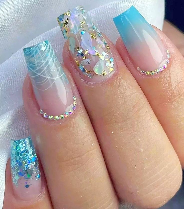 unha bailarina decorada delicada